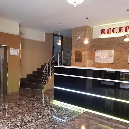 Hotel Uranus Bükreş Dış mekan fotoğraf