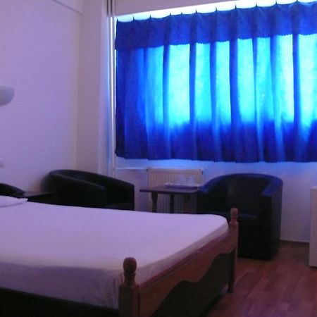Hotel Uranus Bükreş Dış mekan fotoğraf