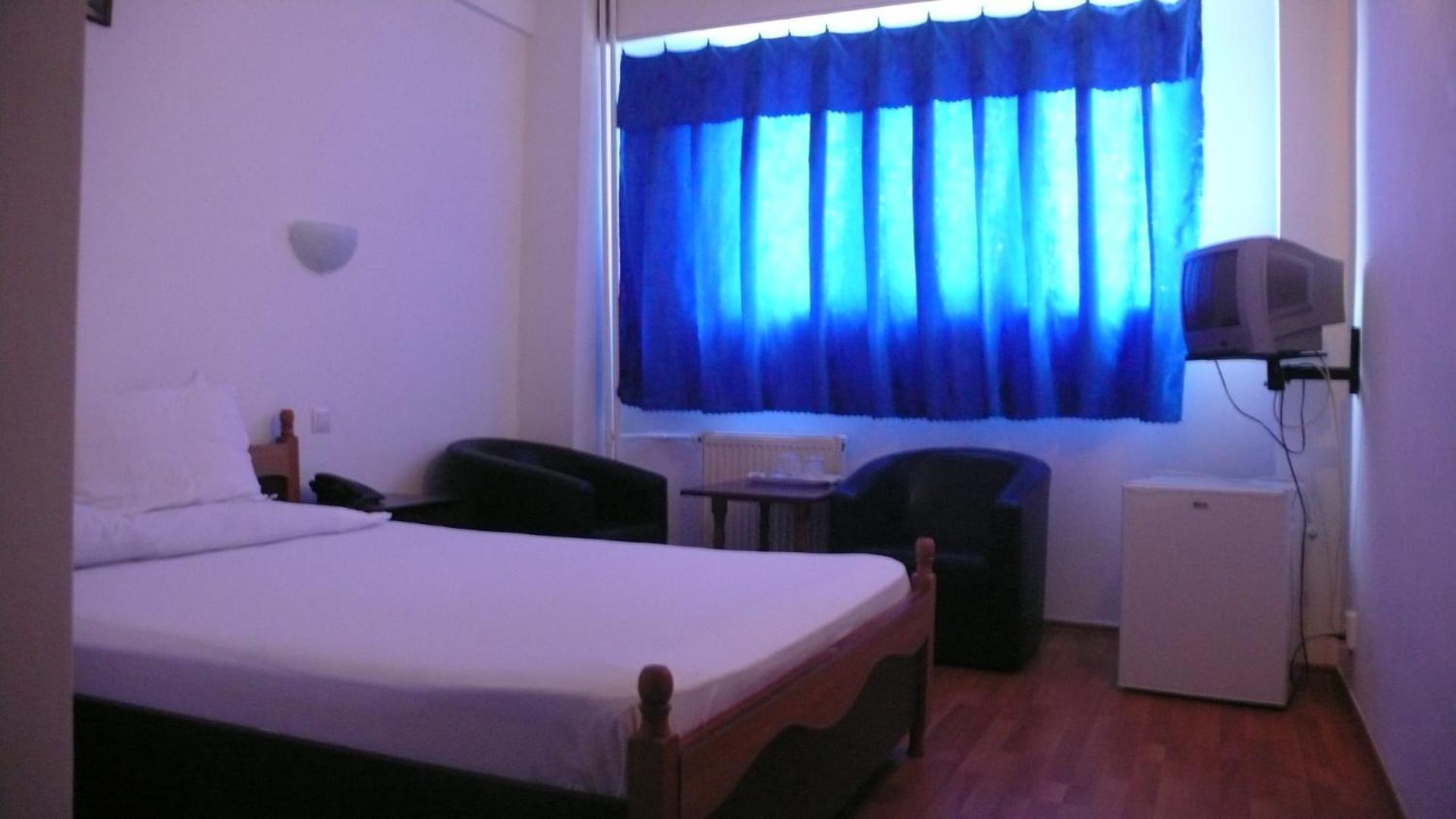 Hotel Uranus Bükreş Dış mekan fotoğraf